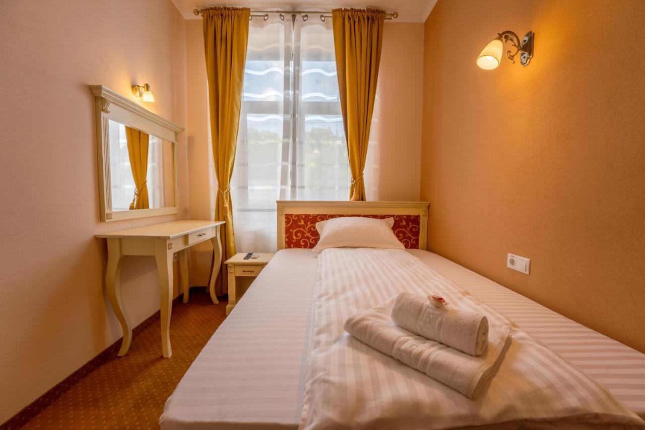 Hotel Princessophie Sighisoara Exterior photo