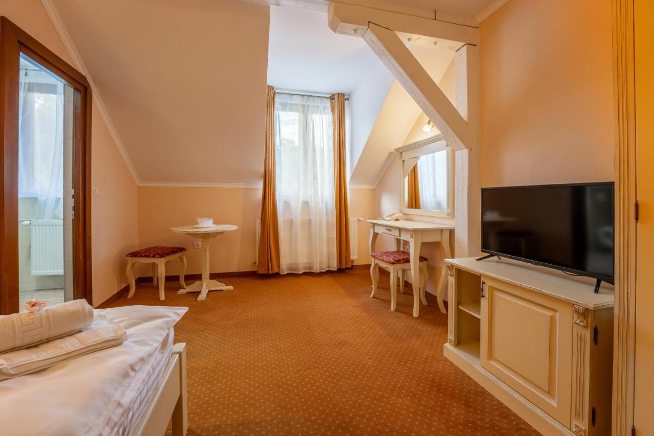 Hotel Princessophie Sighisoara Exterior photo